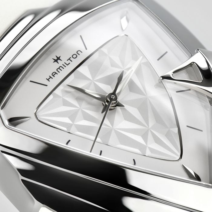 S Quartz 5