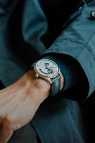 专为户外探险家打造的自动手表